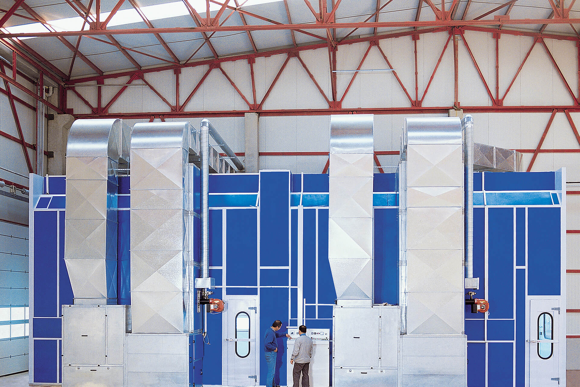 YES Customised preparation bays and spray booths 5